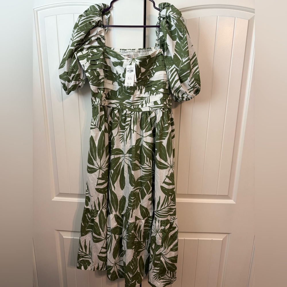 Abercrombie & Fitch Emerson Dress. XL. NWT